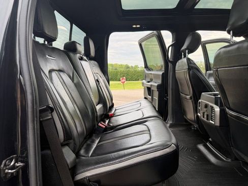 Used 2019 Ford F350 Platinum w/ Platinum Ultimate Package AWD/4WD image 18