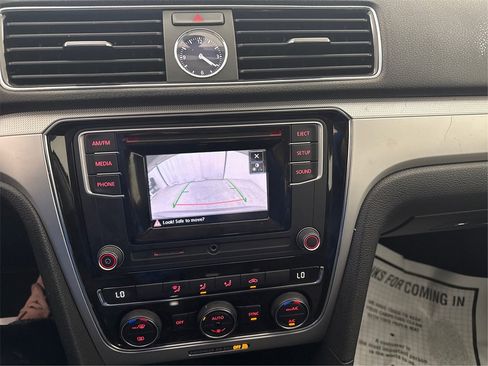 Used 2016 Volkswagen Passat 1.8T S image 29