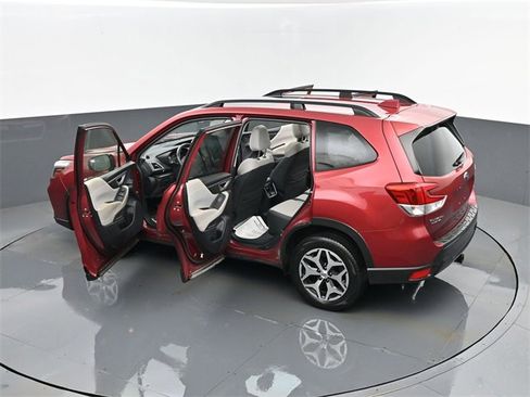 Used 2021 Subaru Forester Premium w/ Popular Package #1 image 26