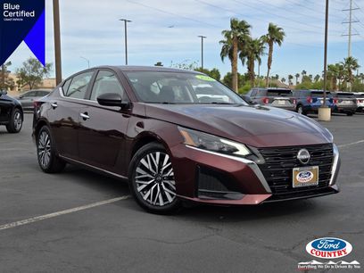 Used 2024 Nissan Altima 2.5 SV