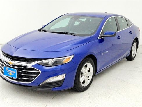 Certified 2023 Chevrolet Malibu LT image 1