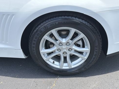 Used 2015 Chevrolet Camaro LS RWD image 22