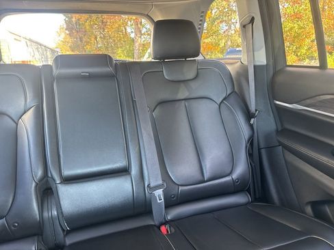 Used 2024 Jeep Grand Cherokee Limited 4xe image 40