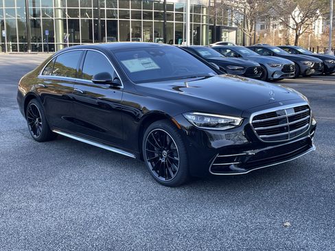 New 2026 Mercedes-Benz S 580 4MATIC Sedan image 4
