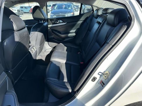 Used 2017 Nissan Maxima 3.5 SL image 14