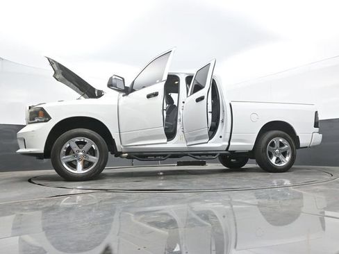 Used 2014 RAM 1500 Express image 64