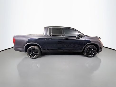 Used 2023 Honda Ridgeline Sport image 11