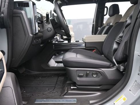 New 2026 GMC Hummer EV SUV image 10