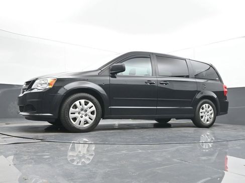 Used 2016 Dodge Grand Caravan SE w/ Quick Order Package 29E SE FWD image 43