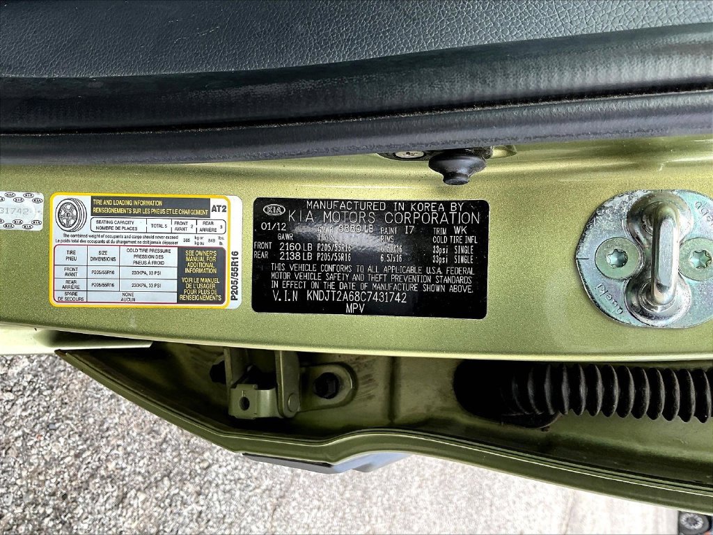 Used 2012 Kia Soul + w/ Audio Pkg FWD image 21