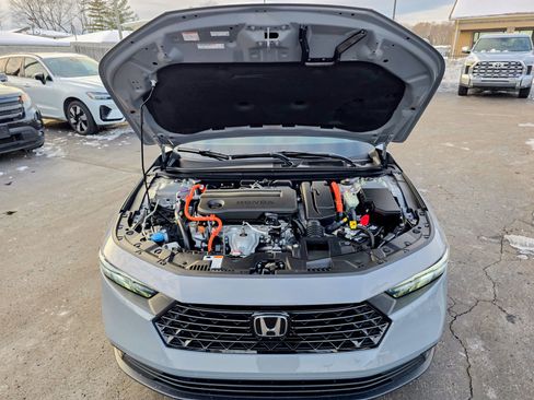 Used 2025 Honda Accord Sport image 47