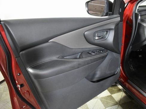 Certified 2024 Nissan Murano SV image 7