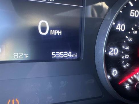 Used 2022 Kia Seltos LX AWD/4WD image 34