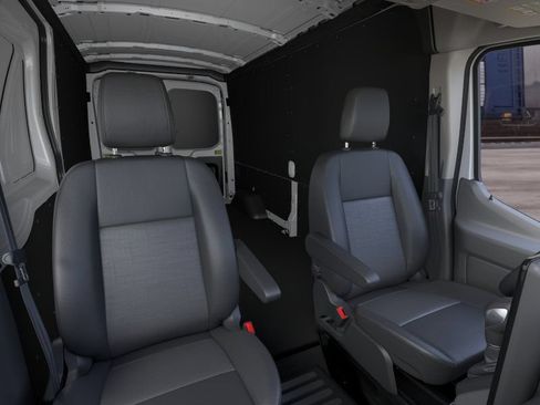New 2026 Ford Transit 250 148 Medium Roof RWD image 12