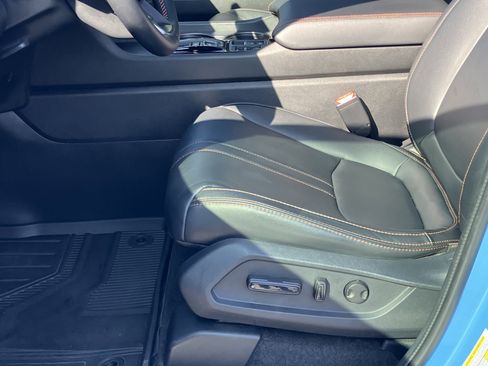 Used 2024 Honda Pilot TrailSport image 17