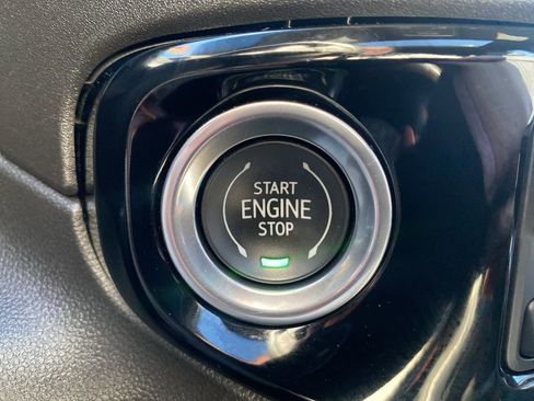 Used 2023 Chevrolet Silverado 1500 High Country w/ High Country Premium Package image 29