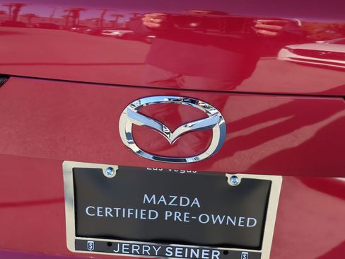 Certified 2024 MAZDA CX-90 Plug-In Hybrid w/ Preferred image 27