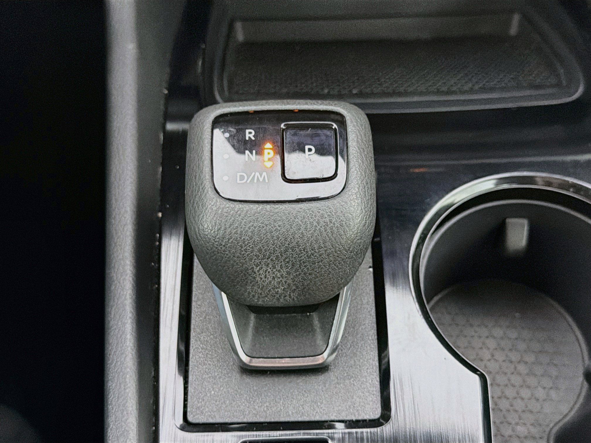 Used 2023 Nissan Rogue S FWD image 25