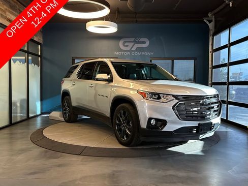 Used 2021 Chevrolet Traverse RS AWD/4WD image 1