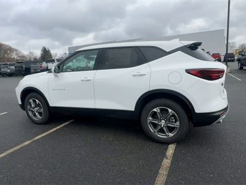 New 2025 Chevrolet Blazer LT w/ LPO, Floor Liner Package image 6