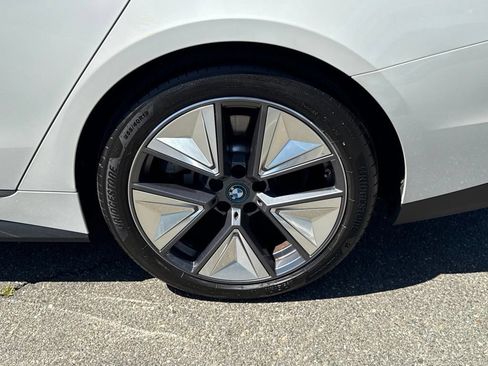 Certified 2023 BMW i4 eDrive40 RWD image 14
