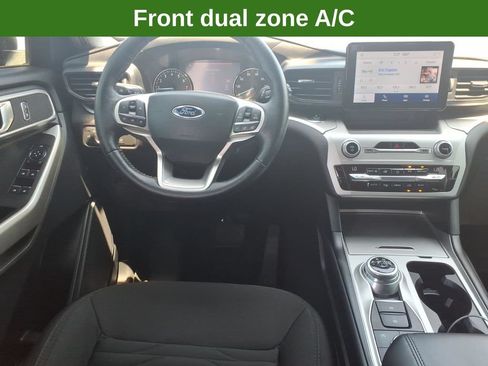 Used 2021 Ford Explorer XLT AWD/4WD image 17