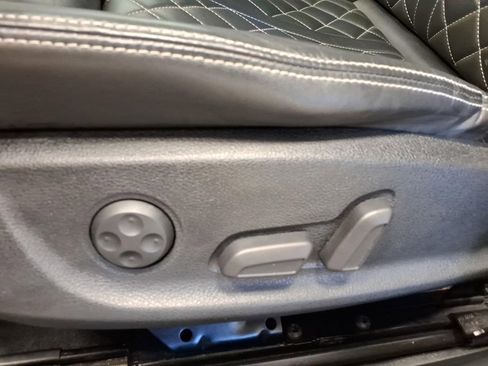 Used 2013 Audi S6 Prestige image 19