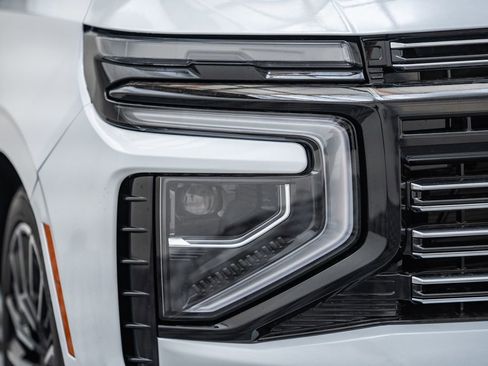 New 2026 Chevrolet Tahoe High Country AWD/4WD image 14