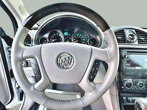 Used 2017 Buick Enclave Leather image 22