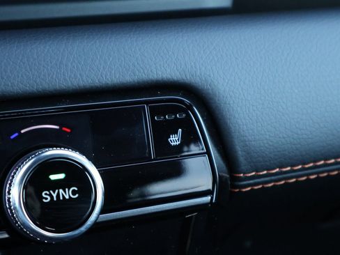 New 2025 Honda Pilot TrailSport image 18