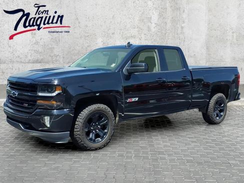 Used 2017 Chevrolet Silverado 1500 LT w/ Midnight Edition AWD/4WD image 1