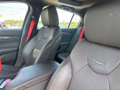 Used 2022 Cadillac CT5 V w/ Premium Package image 6