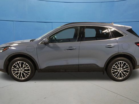 Used 2025 Ford Escape SE FWD image 31