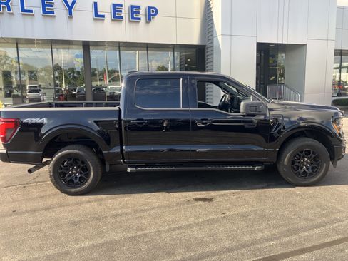 Certified 2024 Ford F150 XLT w/ XLT Black Appearance Package AWD/4WD image 8