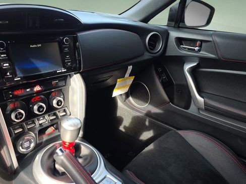 Used 2017 Subaru BRZ Limited w/ Performance Package image 19