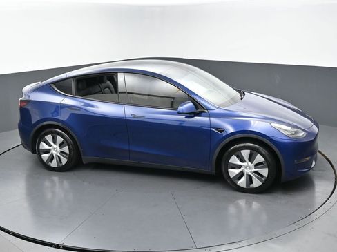 Used 2021 Tesla Model Y 2WD image 43