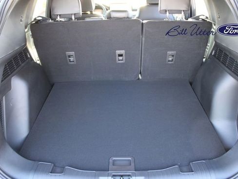 New 2025 Ford Escape SE image 7