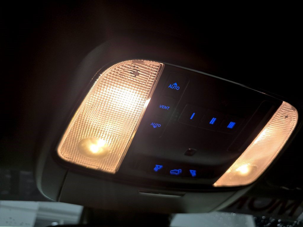 Used 2023 Dodge Durango GT RWD image 29