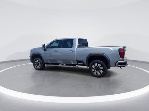 Used 2024 GMC Sierra 2500 Denali w/ Denali Reserve Package AWD/4WD image 6