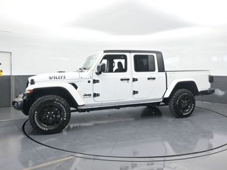 Used 2024 Jeep Gladiator Sport video 2