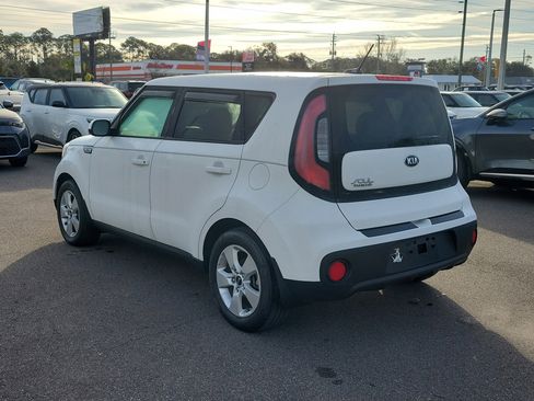 Used 2018 Kia Soul image 4