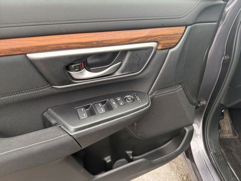 Used 2021 Honda CR-V EX image 14