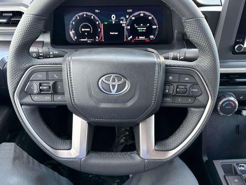 New 2026 Toyota Tacoma TRD Off-Road AWD/4WD image 23