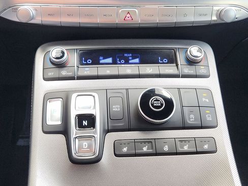 Used 2022 Hyundai Palisade Calligraphy FWD image 18