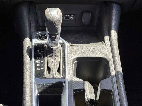 Used 2025 Nissan Sentra SV FWD image 18