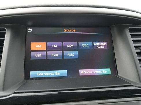 Used 2019 Nissan Pathfinder SV image 39