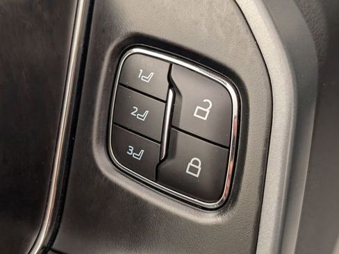 Used 2023 Ford F150 Lariat w/ Equipment Group 502A High image 11