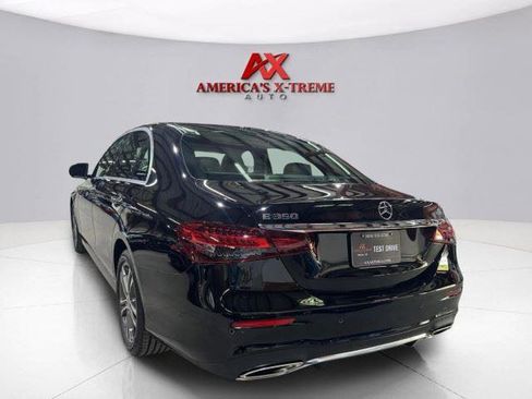 Used 2021 Mercedes-Benz E 350 4MATIC Sedan image 4