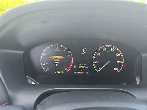 Used 2025 Honda HR-V Sport image 18