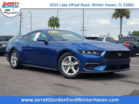 Certified 2024 Ford Mustang Coupe RWD image 1